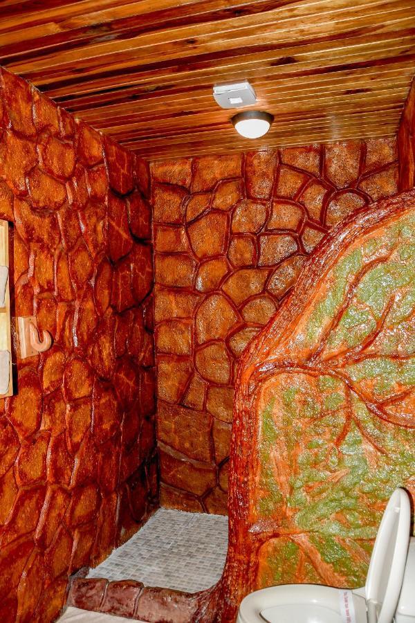 مبيت وإفطار Poasito Poas Paradise المظهر الخارجي الصورة